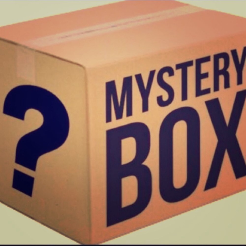 mystery box of 8 items.